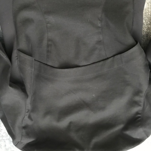 Ladies Lululemon transitional coat, like new - Picture 7 of 14